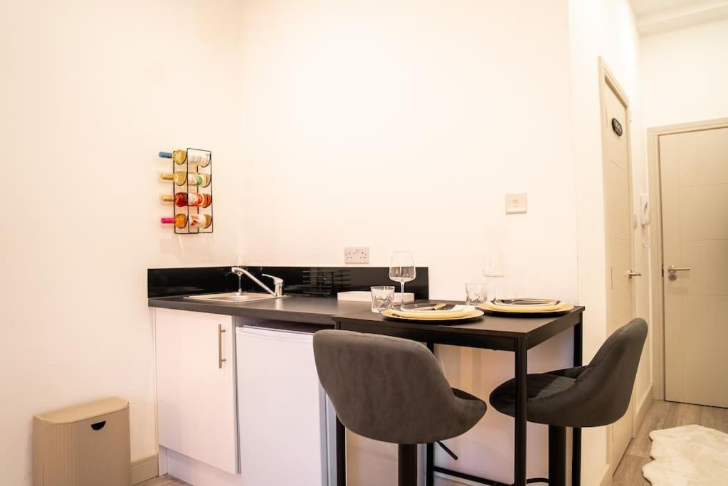 Five Star Boutique Studio Flat In Londres Exterior foto